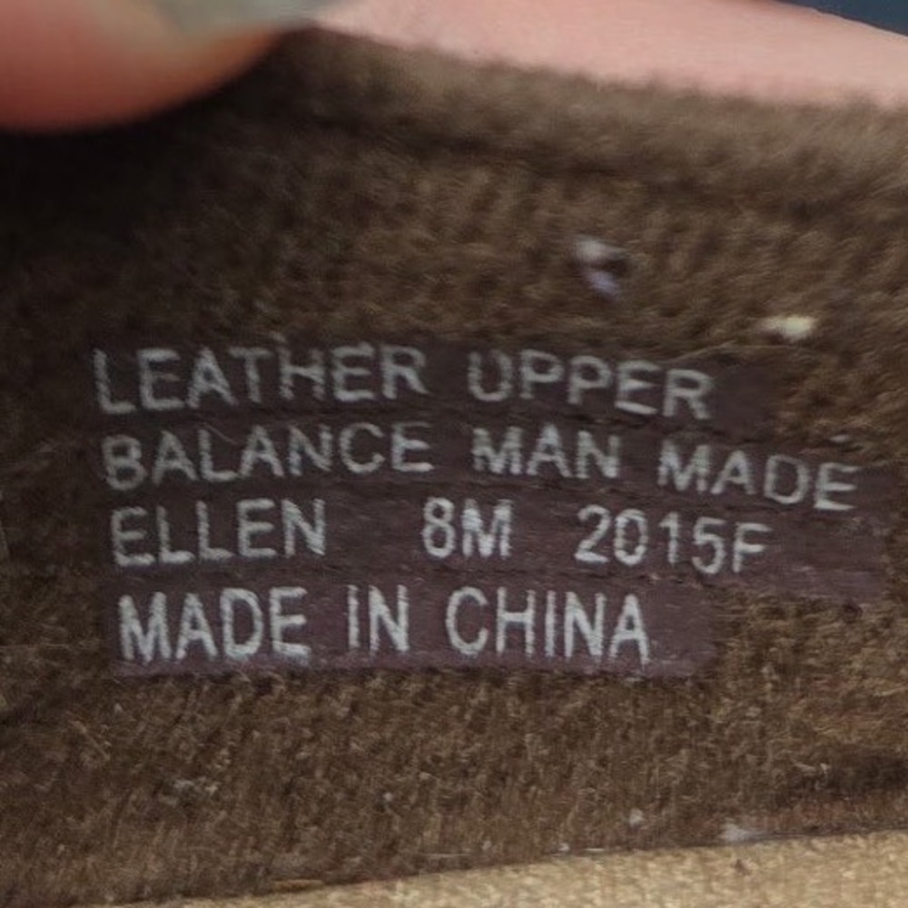 Earth Origins Ellen Brown Leather Slip On Loafers Size 8M 2015F‎ Button Detail - Picture 5 of 6